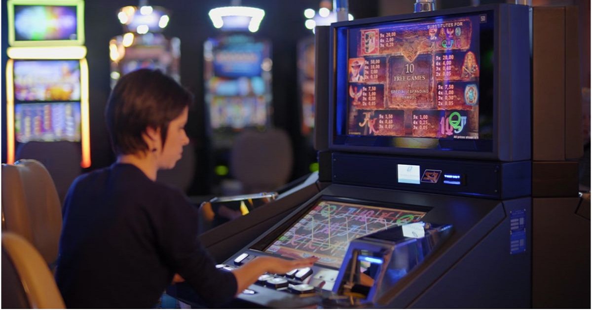 Slot Machine Odds: How They Work and How to Beat Them