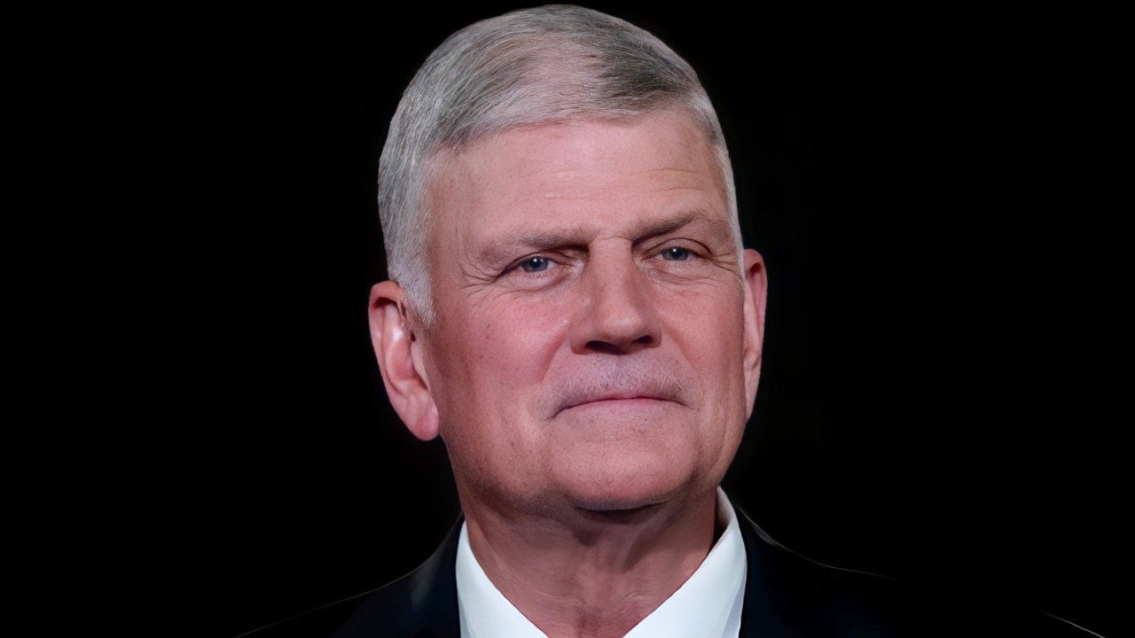 Franklin Graham Net Worth 2024 (FORBES) Gifts, Assets Net Worth Club 2024